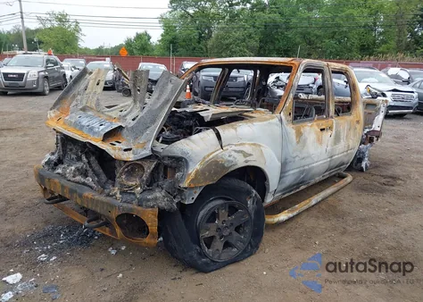 2005 Ford Explorer Sport Trac Adrenalin/Xls/Xlt from USA, damaged, VIN 1FMZU77K05UB73931